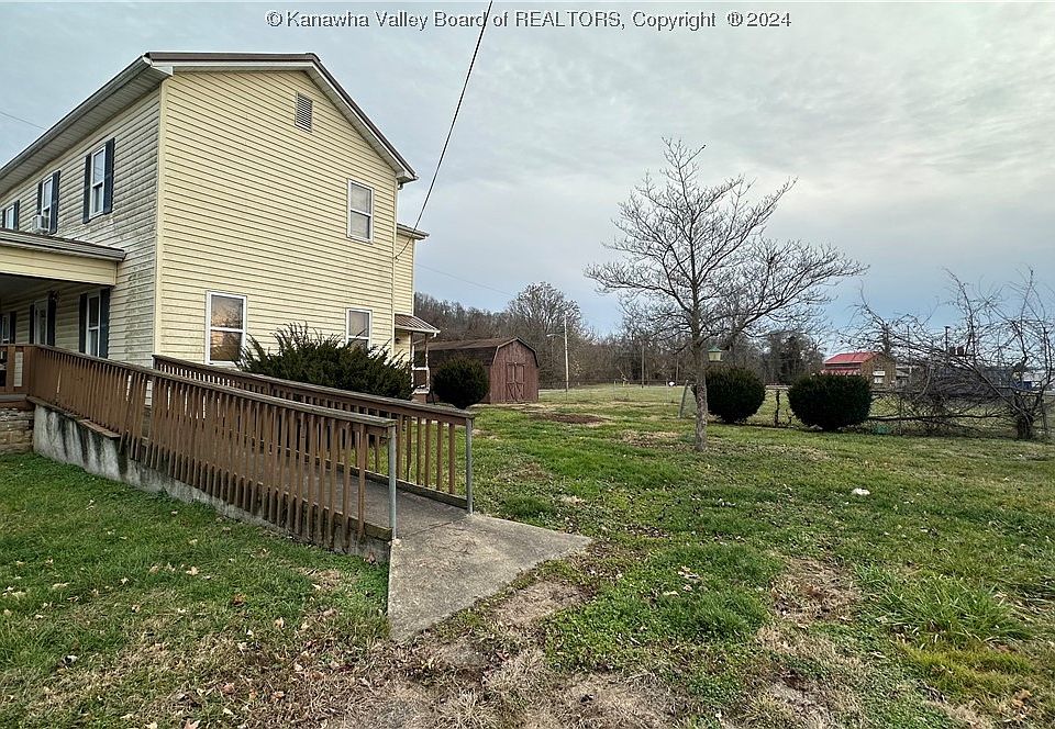 2nd image of 306 12th St