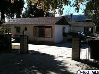 1st image of 3906 Los Olivos Ln