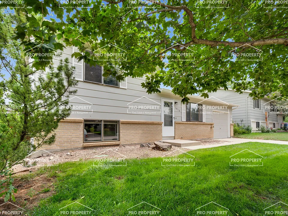 1912 Southdown Ct