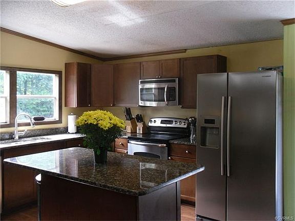 3rd image of 13380 Winston Estates Ln