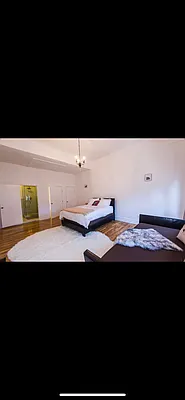 Rented by Think Properties | media 12