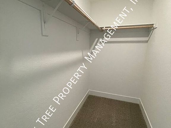 3rd image of 534 W Mahogany Ln