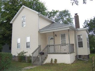 413 9th St, Bay City, MI 48708