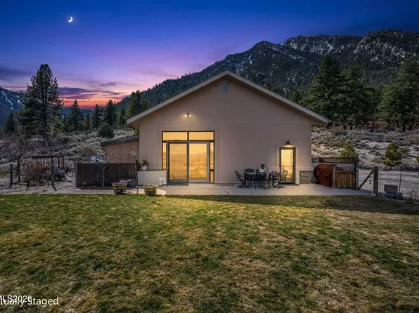 466 Horsethief Cir, Markleeville, CA 96120