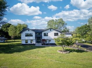 121 Fairview Dr, Branchburg Twp., NJ 08853