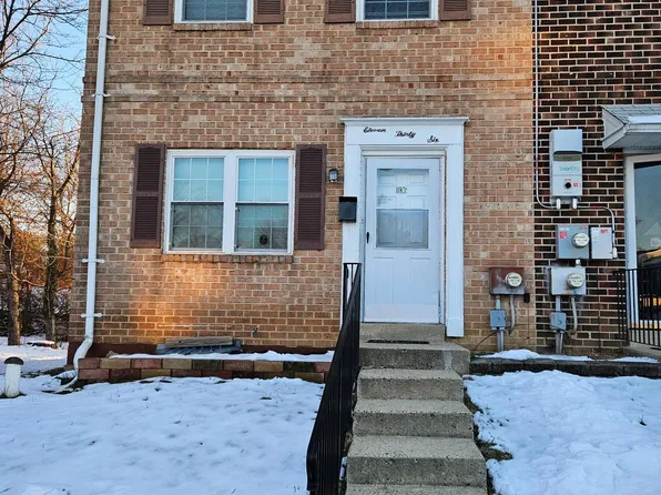 1136 Bayless Pl #H-1, Eagleville, PA 19403