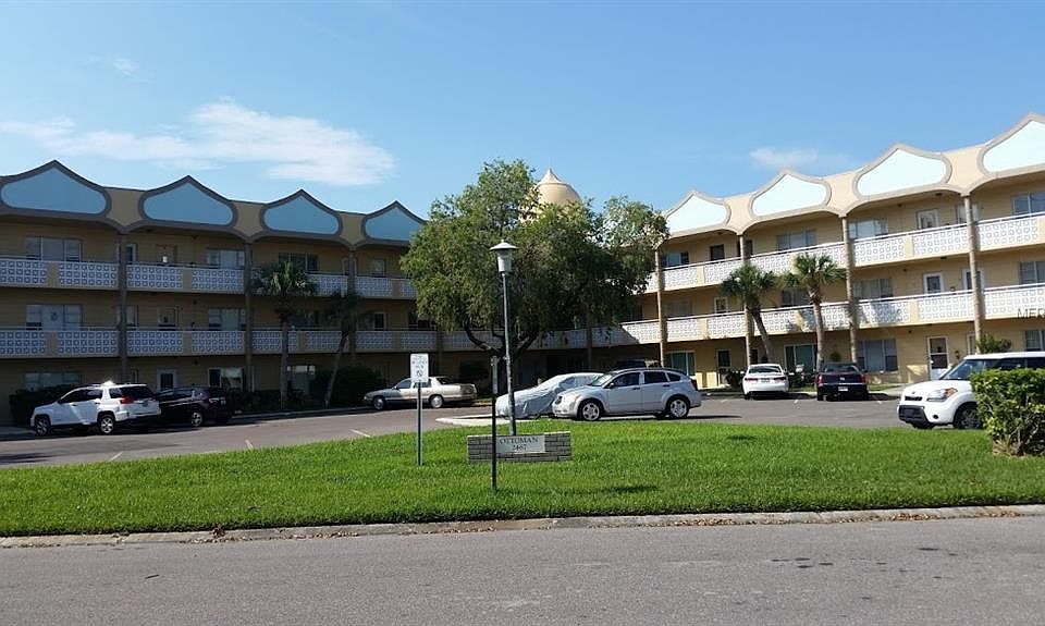 1st image of 2467 Finlandia Ln APT 33