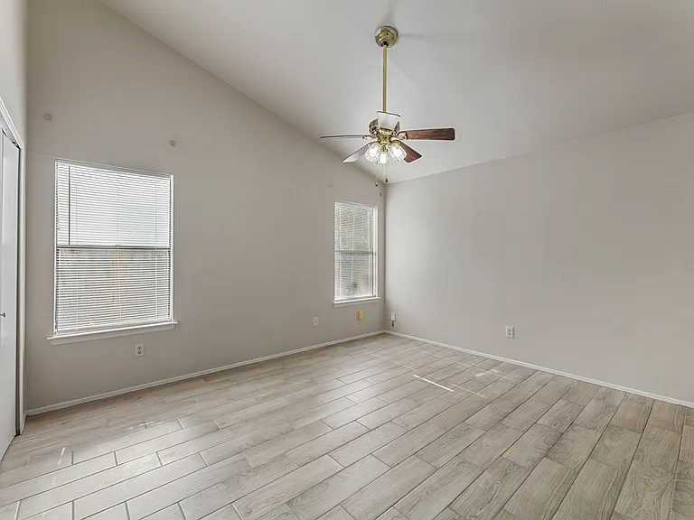 1808 Prairie Star Ln — Photo 22