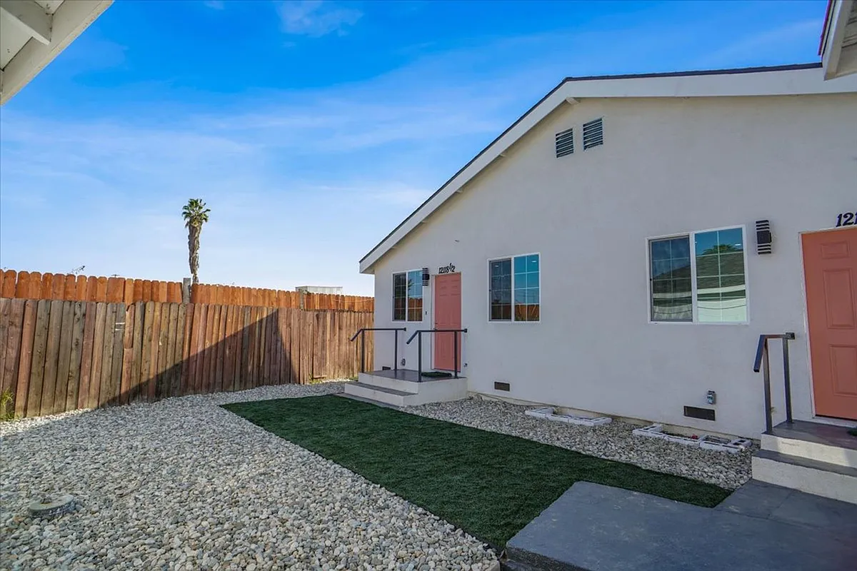 Building Photo - 12118 Clora Pl