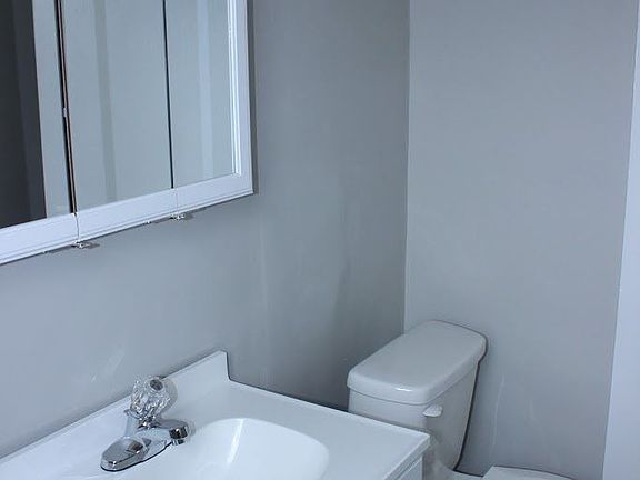 4th image of 1507 W Jackson St #4877482
