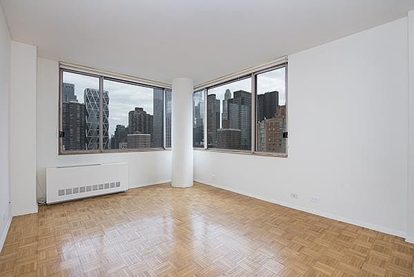 1st image of 350 W 50th St APT 25I