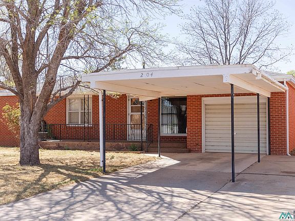 2nd image of 204 Acoma Dr