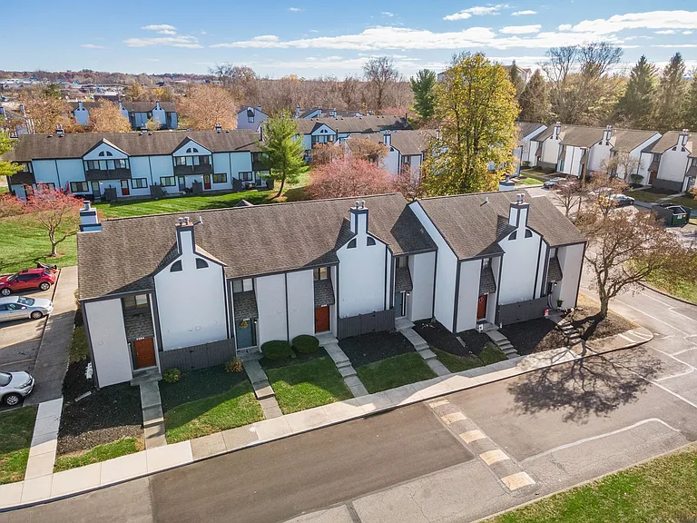 Stoney Creek Apartments — Photo 18