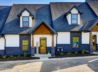 430 Fleeta Williams Way, Sevierville, TN 37862