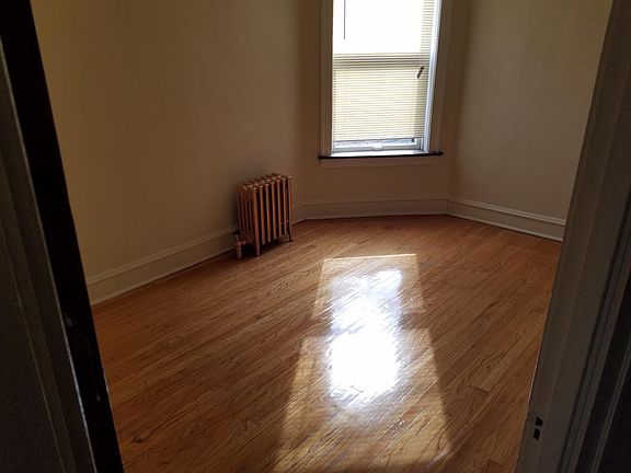 5th image of 1114 S Austin Blvd #16