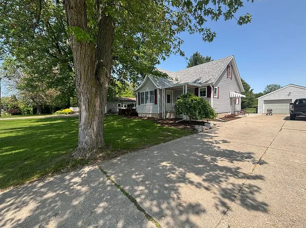 2381 Garfield Rd, Auburn, MI 48611