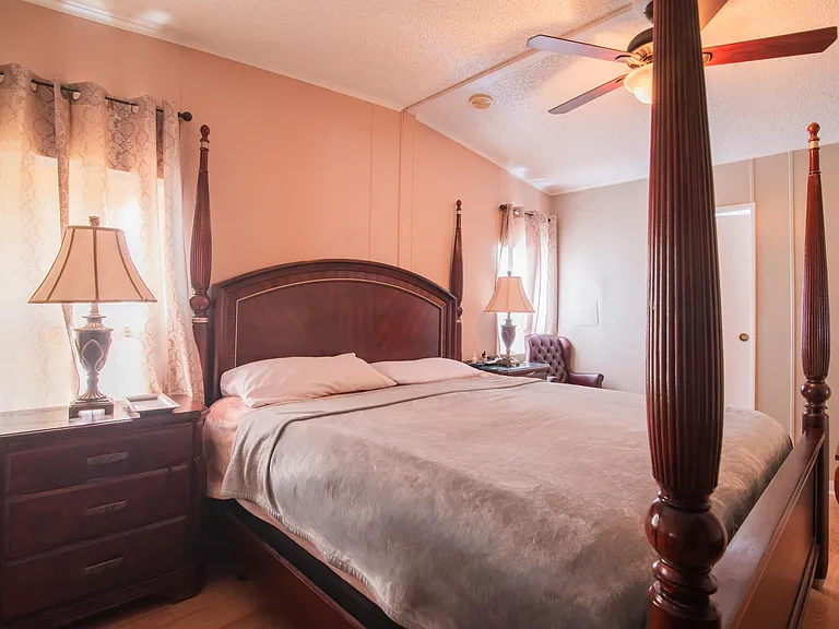 14 Jacaranda Ln — Photo 24