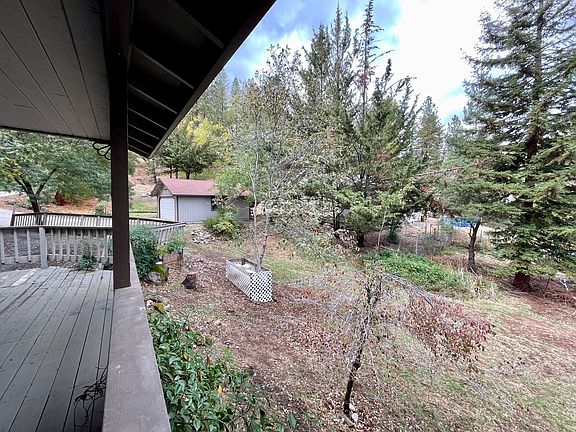 3rd image of 17519 Alexandra Way