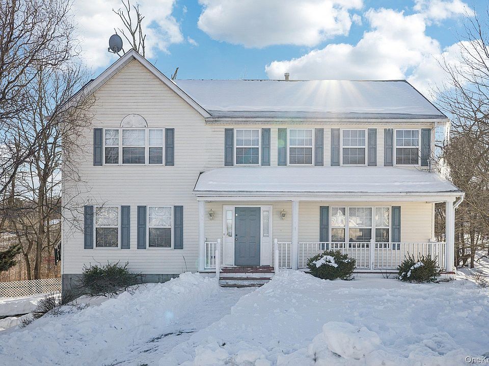 1st image of 15 Surrey Lane