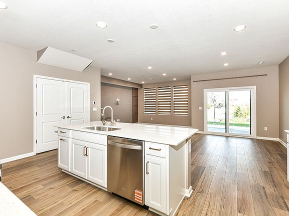 4th image of 3277 Haflinger Dr