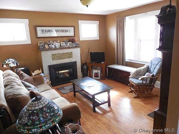 Living room with fireplace