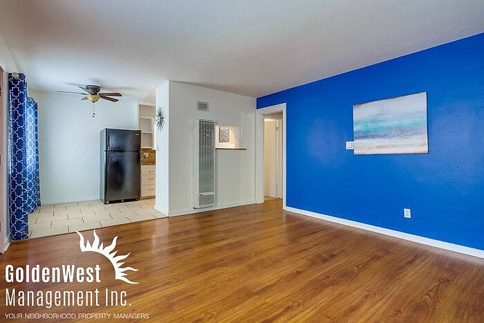 1st image of 4565 Florida St