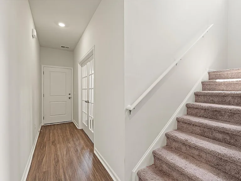 46 Cedarwood St — Photo 4