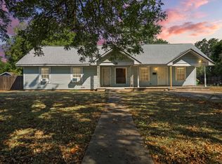 925 E Walnut St, Hillsboro, TX 76645