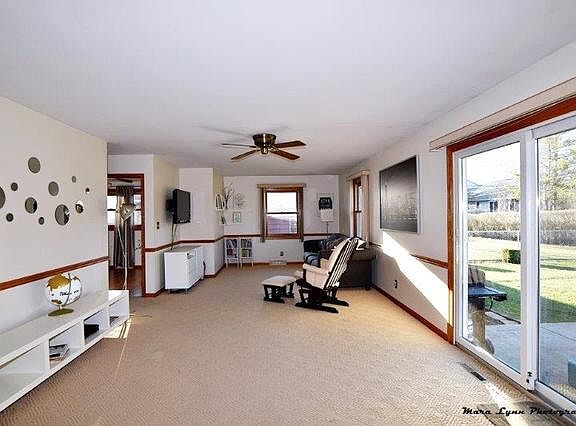 4th image of 1515 Crestwood Ct