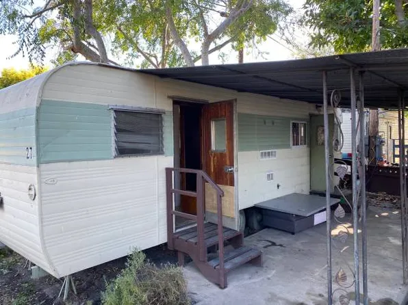 515 E Saint Andrew Pl #A, Santa Ana, CA 92707