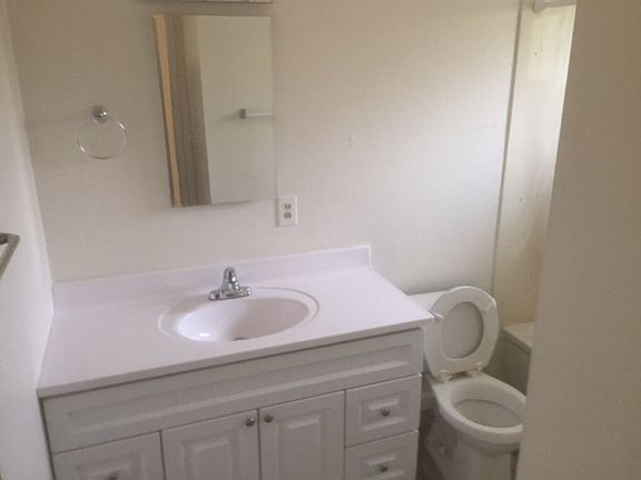4th image of 1905 Wildwood Way APT 3