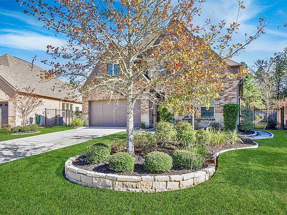 3rd image of 30 N Lochwood Way