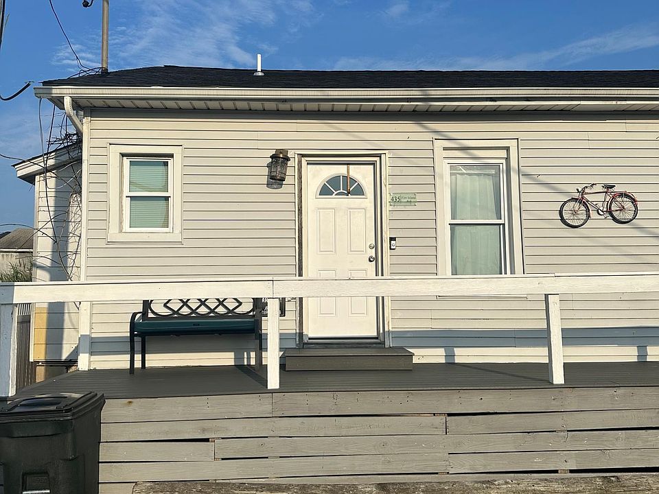1st image of 435 Fire Island Ave #435