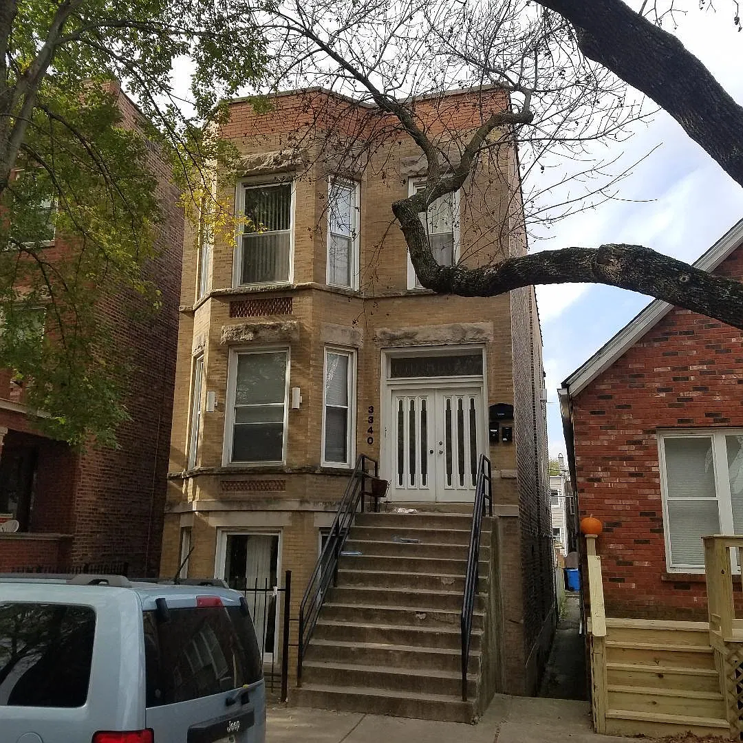 2 bed, 1200 sqft, $1,750 — Photo 1