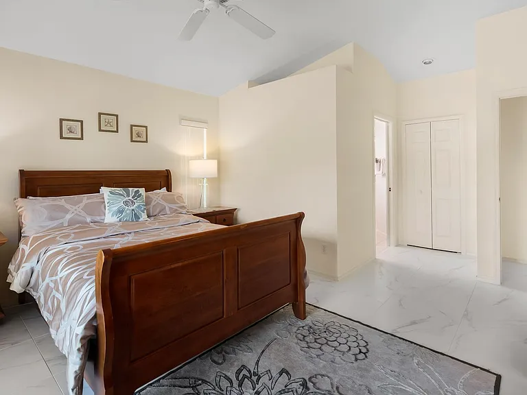 78 Sand Hill St — Photo 10