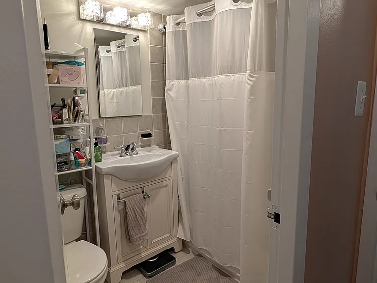 2500 N Van Dorn St #1028 — Photo 35
