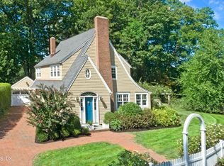 54 Terrace Ave, Riverside, CT 06878