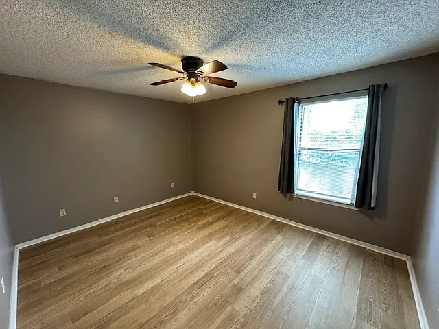 1807 Mesquite Cir — Photo 6