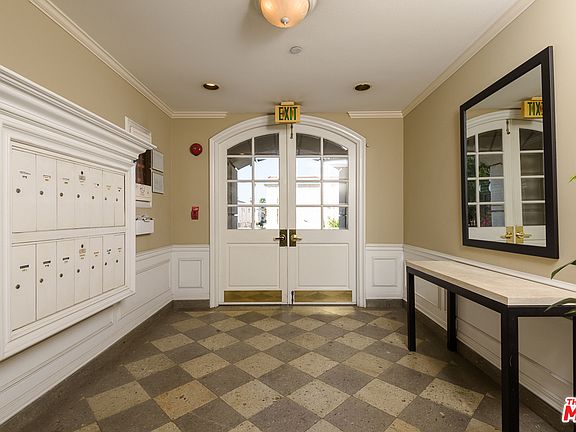 4th image of 1818 Colby Ave APT 103