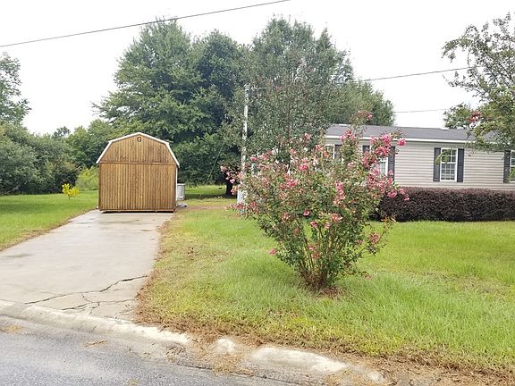2nd image of 13 NE Wax Mrytle Way