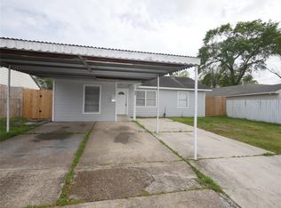 516 Burke Rd, Pasadena, TX 77506