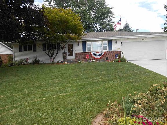 3rd image of 1725 W Lake Ave