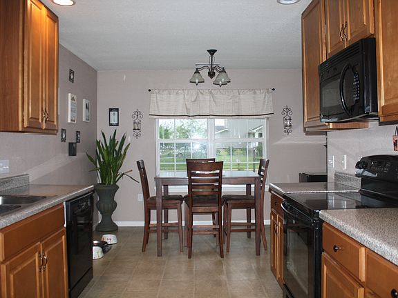 5th image of 3402 Sharp Dr
