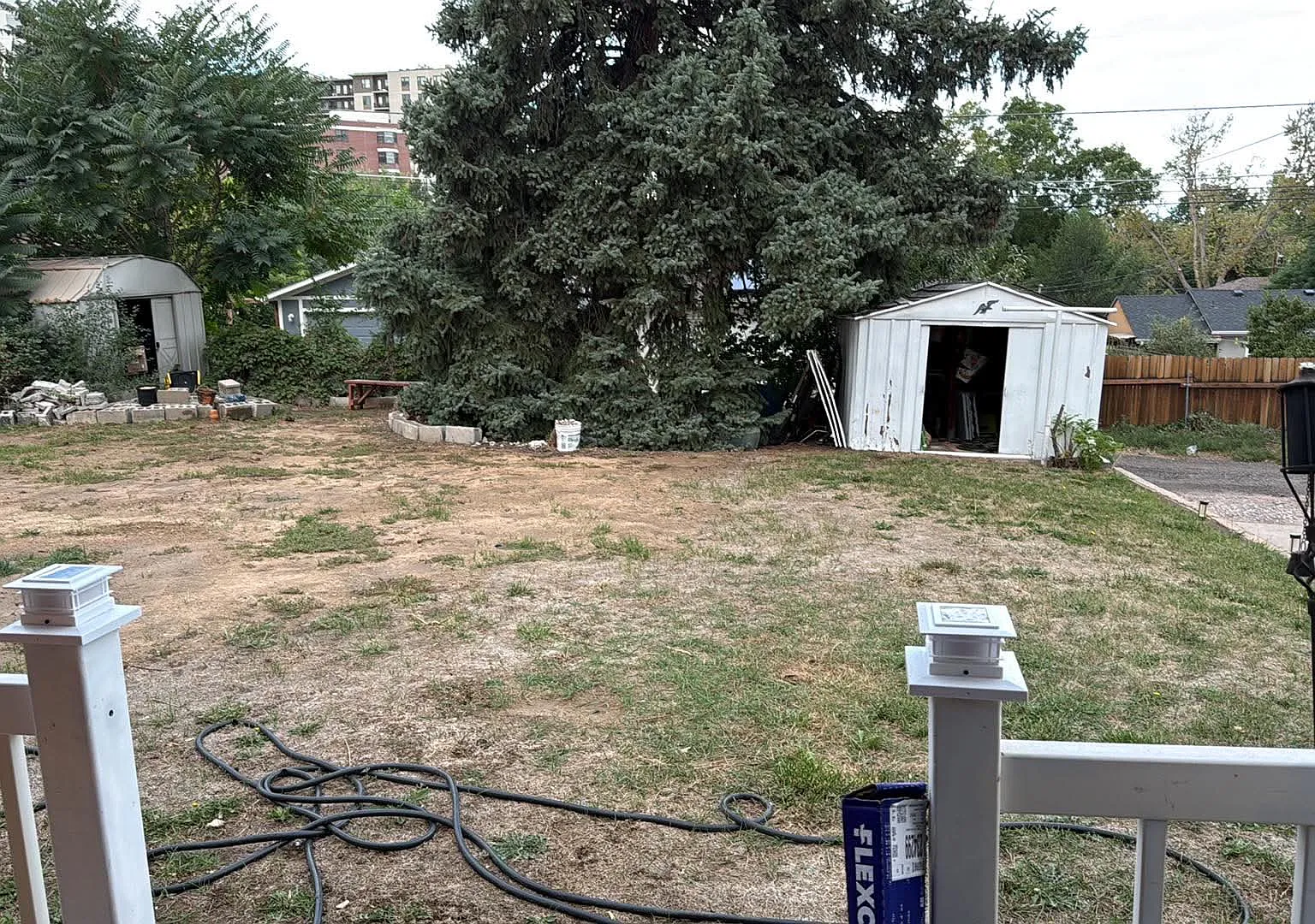 4 bed, 1876 sqft, $2,995 — Photo 2