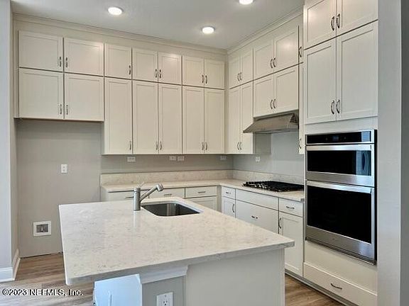 2nd image of 4547 SUN GARDEN Drive