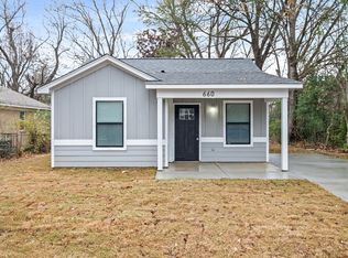 660 Gilleas Rd, Memphis, TN 38109