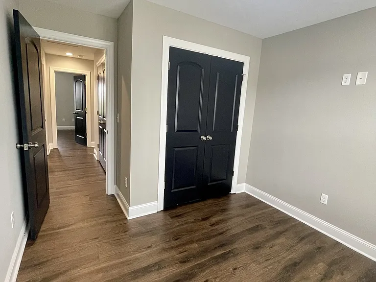 105 Emanuel Ct #1 — Photo 27