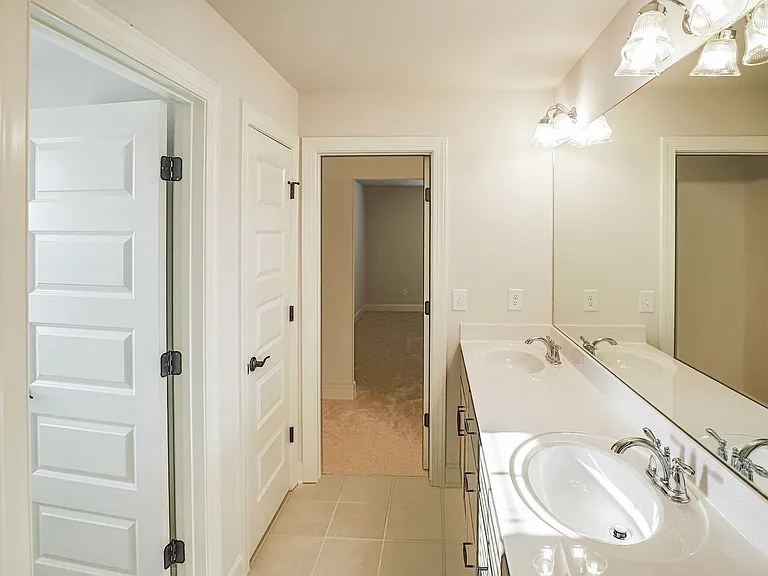 5032 Ozment Dr — Photo 38