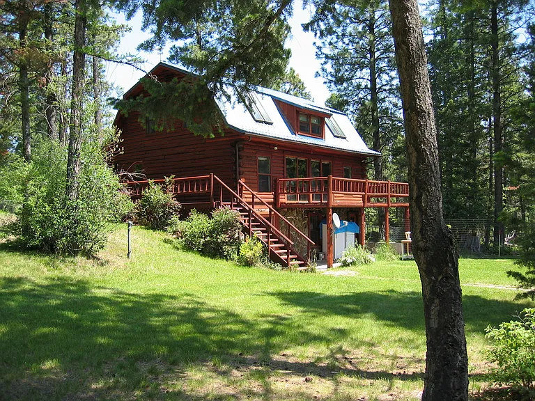 1031 Grizzly Mountain Rd — Photo 1