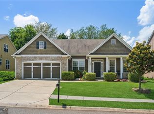 1824 Madrid Falls Dr, Braselton, GA 30517